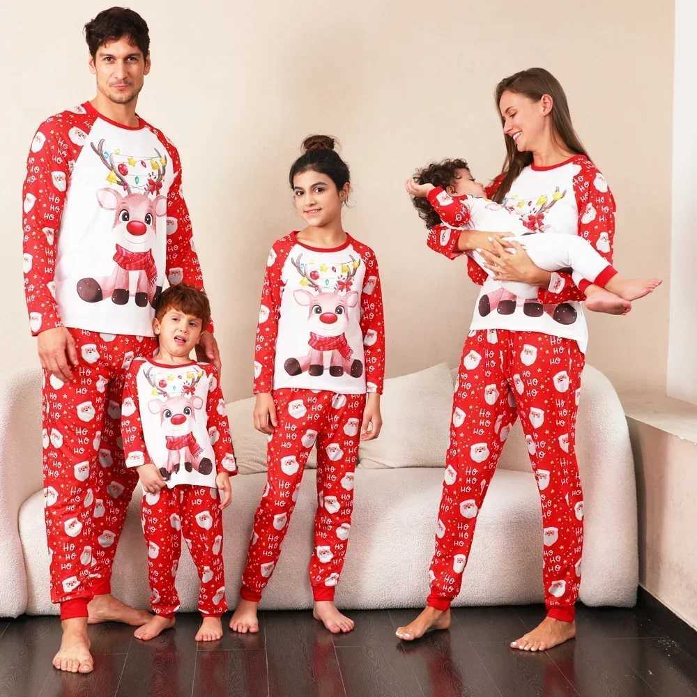 2025 New Family Christmas Pajamas Set All Elk Print Parentchild Matching Outfits Baby Romper Soft Loose Sleepwear Xmas Look Pjs L251021A91O