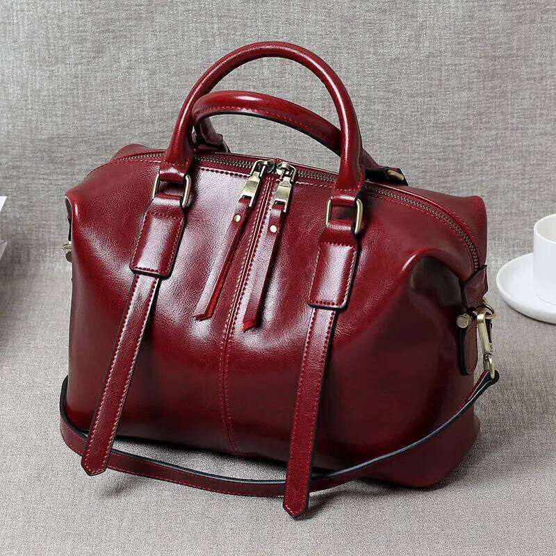 Retro Handheld Oil-Waxed Cowhide Leather Women's Boston Large Capacity Trendy Women Shoulder Crossbody Bag Spacious Tote 251021