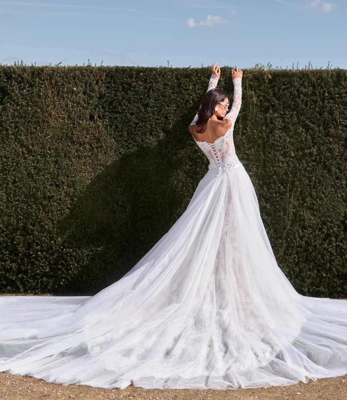 Off Shoulder Wedding Dress 2026 Elegant Appliques A-Line Princess customized Bride Gown Party Vestido De Novia