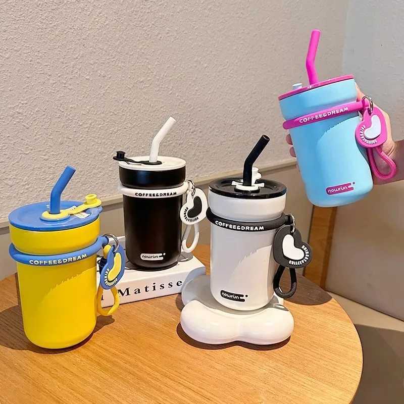 Fashion stainless steel coffee cups with straws largecapacity leakproof vacuum bottles cold drinks bottles and travel cups Y251021