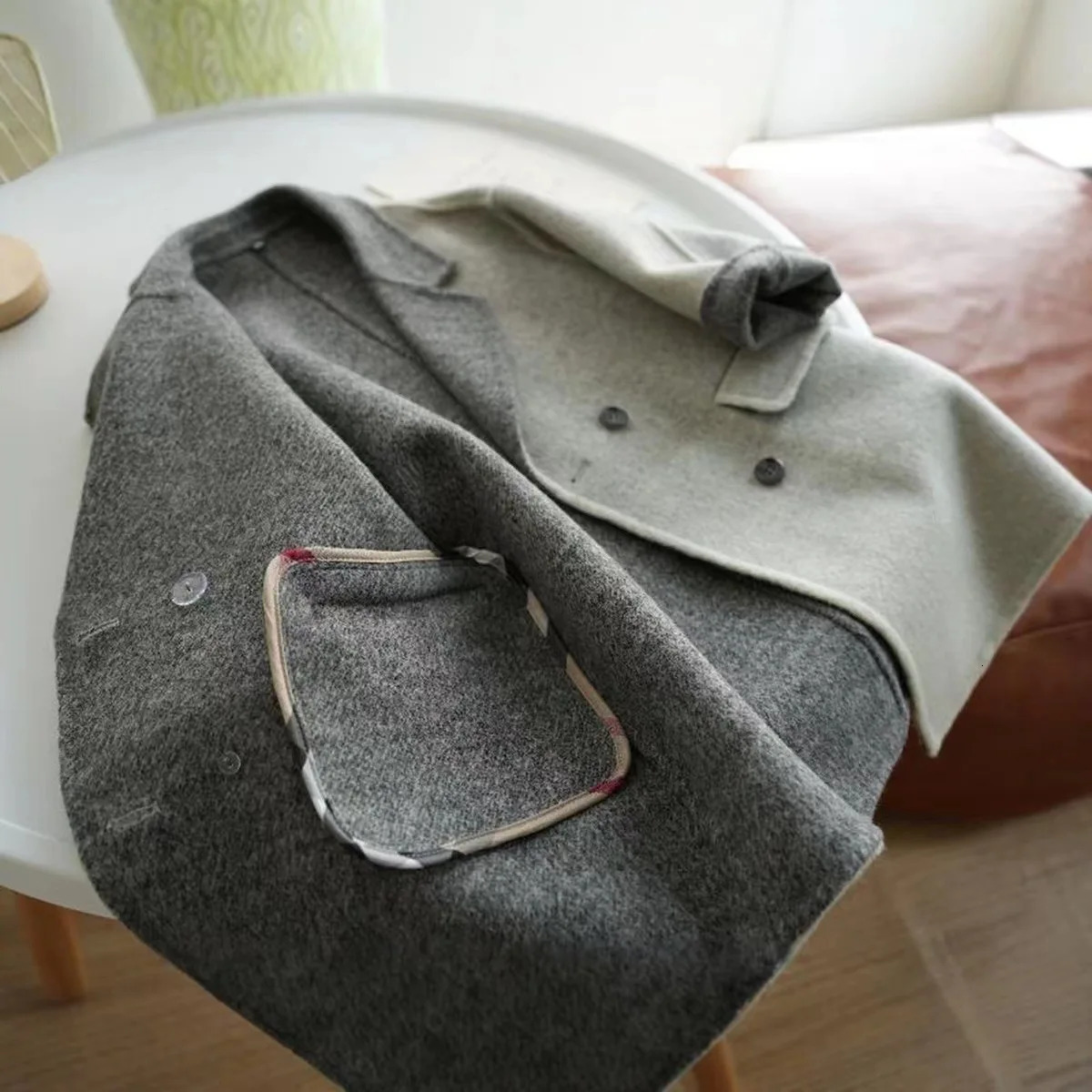 Childrens Autumn and Winter Gray Doublesided Cashmere Coat for Boys with Color Combination and Thickened Woolen Coat 251017