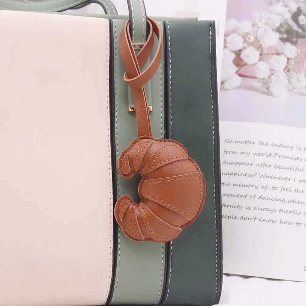 Cute PU Leather Croissant Keychain Cartoon Car Keyring PU Leather Hanger Fashion Bag Pendant Women W251021