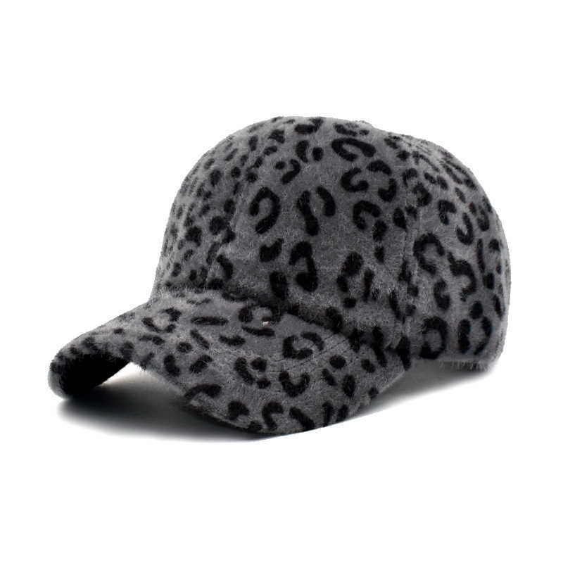 New Baseball Cap Female Leopard Pattern Autumn Winter Fashionable Fluffy Cap Hip Hop Outdoor Sunshade Hat H251020