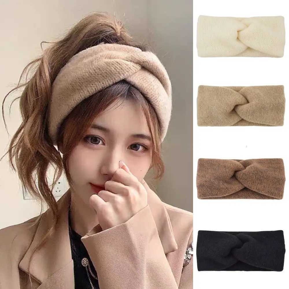 New Women Girls Solid Color Hair Bands Knitted Wool Headbands Vintage Cross Turban Bandage Ear Warmer Hairbands Hair AccessoriesW254021