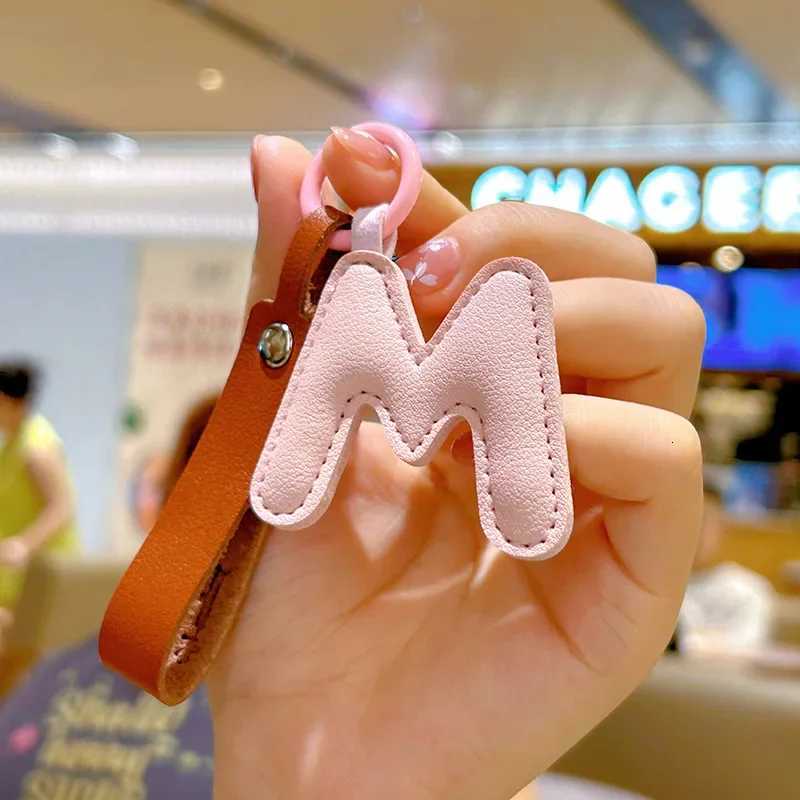 A to Z PU Leather Initial Letter Keychain For Women Fashion Cartoon Candy Color Bag Phone Pendant Car Key Chain Jewelry Gifts W251021