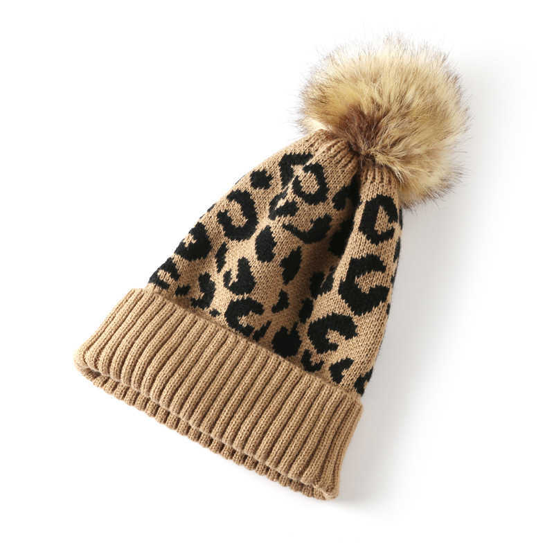 Outdoor Mens Sports Leisure Warm Knitted Hat Autumn and Winter Leopard Print Wool Ball Wool Hat H251020