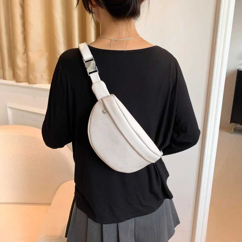 Leisure Women Waist Bag Soft Leather Fanny Pack Designer Chest Bag Belt Bag Luxury Crossbody Shoulder Bags Trend Lady Chest Pack Z251021