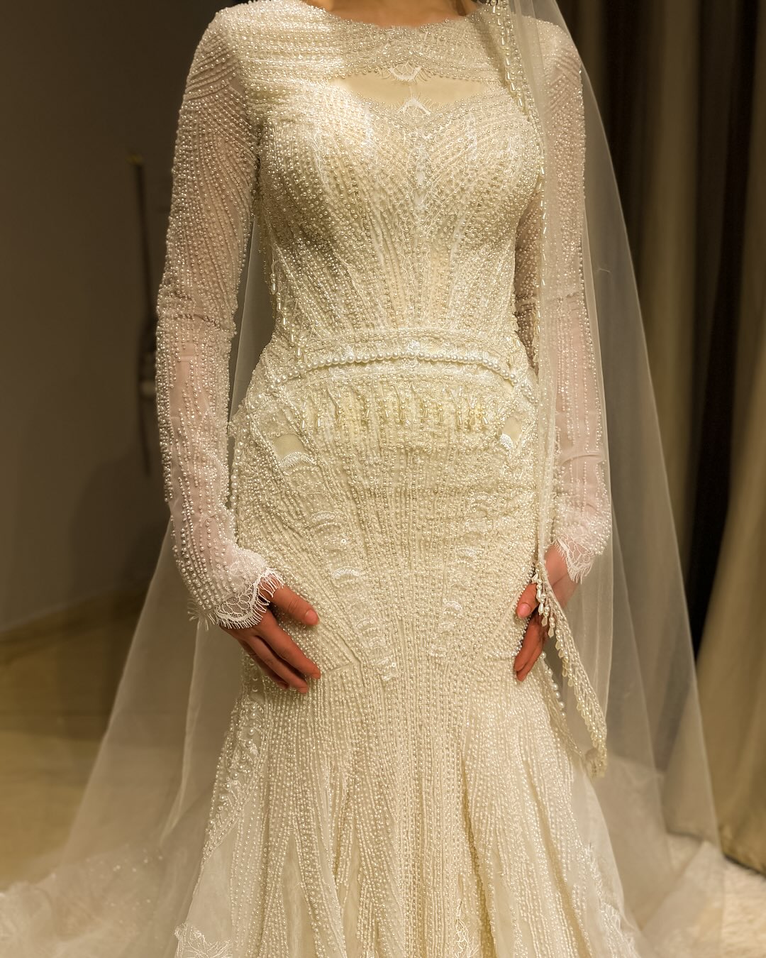 Classic Mermaid Wedding Dress Jewel Neck Long Sleeves Bridal Gowns Pearls Beaded Sequins Sweep Train Dresses Custom Made vestidos de novia