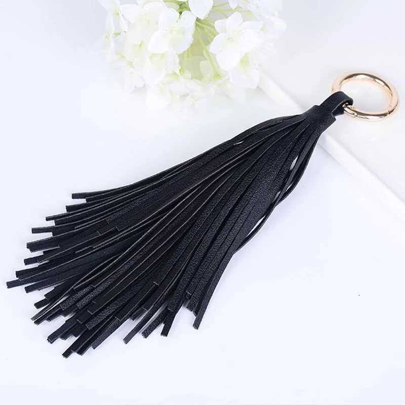 Fashion Tassel Key Chain Women Cute Tassel KeyChain Bag Accessory PU Leather Tassels Car Key Ring Fringe Jewelry W251021