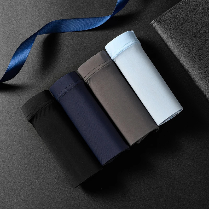 2 PcsLot Mens Ultrathin Panties Summer Ice Silk Boxers Briefs Underwear Lingerie Shorts Breathable Sexy Seamless Underpants 251021