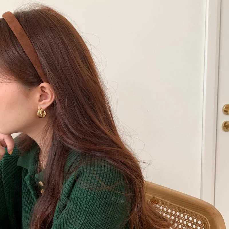 NEW Autumn and Winter Woman Elegant Retro Korean Velvet Hairband Narrow Suede Headband Girls Headwear Ladies Hair Accessories V251022