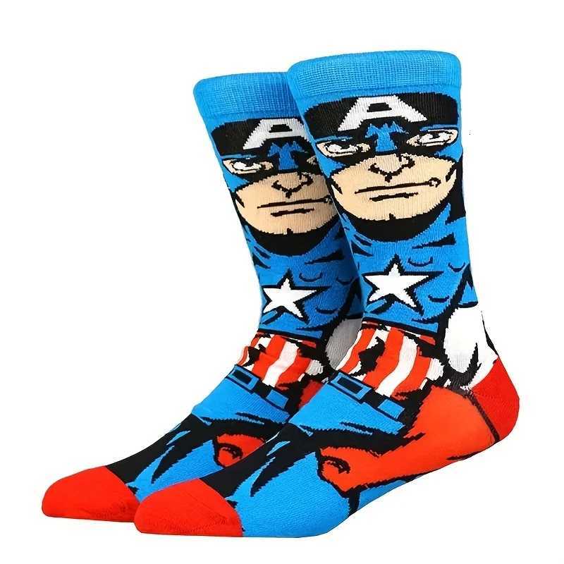 10 Pairs of Mens Fashionable Cartoon Anime Superhero Pattern Outdoor Sports Socks Soft and Comfortable Pressure Socks W251022