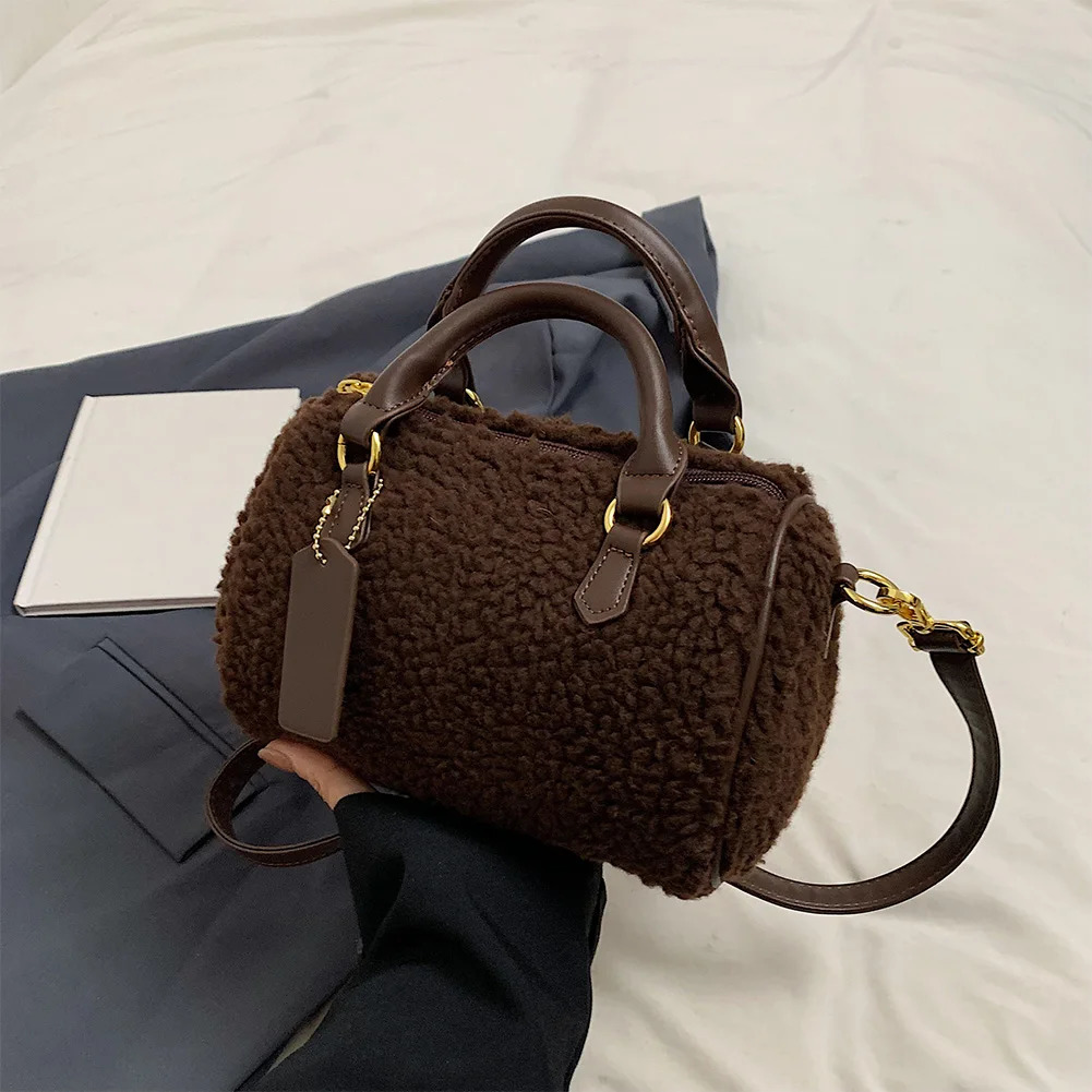 Fluffy Tote Purse For Womens Autumn Winter Plush Cylindrical Small Shoulder Bag Furry Zipper Crossbody Ladies Fuzzy Handbag 251018