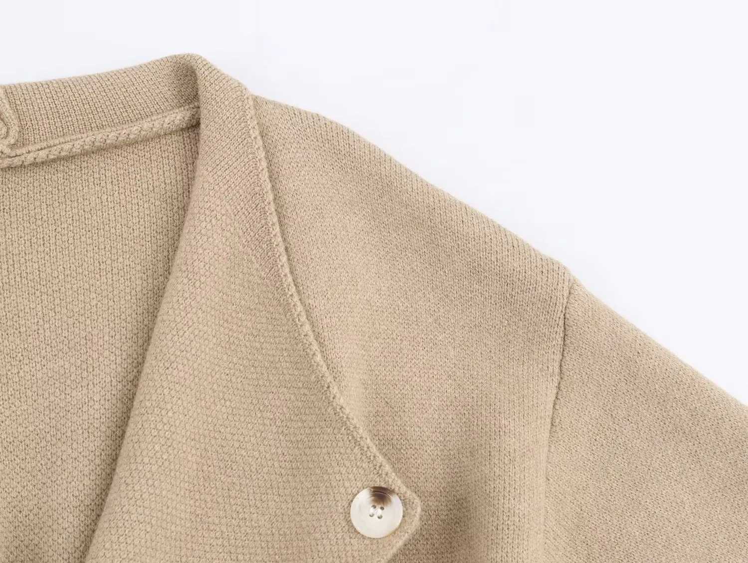 New European and American autumn products lightmature waisthugging knitted cardigan straightleg pants twopiece setT251022