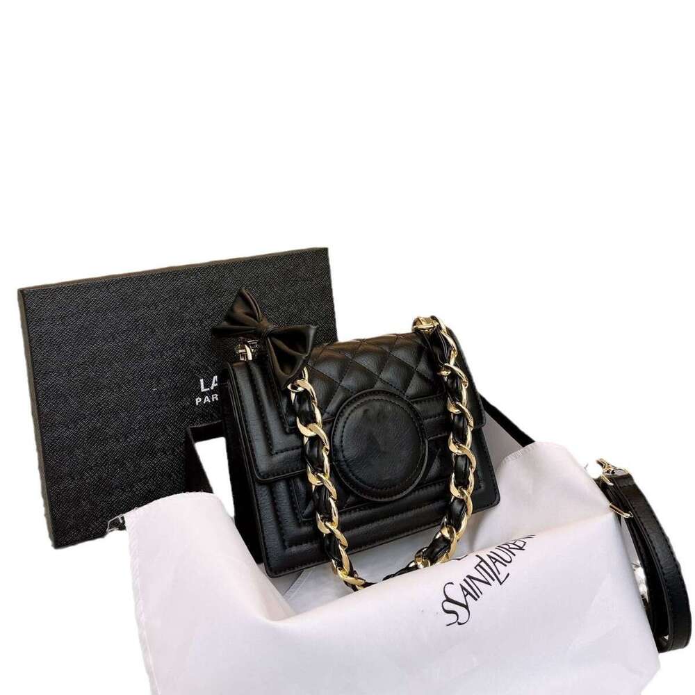 Celebrity Versatile Shoulder Lo Bag Crossbody Retro Capacity Saint Internet Bag Feel Elegant Large High-end Tote New Bag