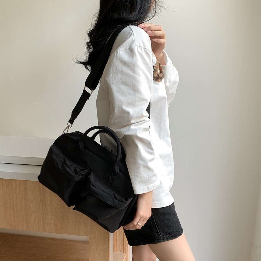 Spring Summer Casual Crossbody For Women Nylon Simple Large Capacity Handbag Commuting New Style Ladies Shoulder Bag B5