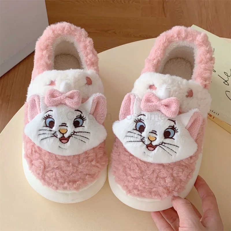 Disney Marie winter cartoon splicing plush nonslip wearresistant flat bottom halfpacked fullcovered home cotton slippers H251022