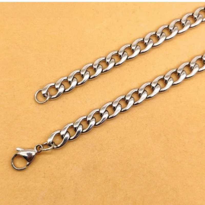 YQ 316L Stainless Steel Cuban Link Chain Flat Necklace For Men Women Jewelry Accessories V251022