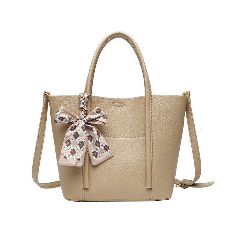 PU Soft Leather Bow Tote Women's Large Capacity Carrying Designer Handbags Vintage Shoulder Bag Brand Commuting Bags Mdng251022