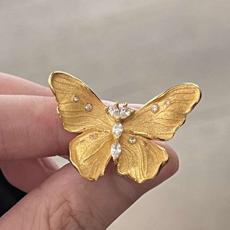 Butterfly Ring for Women 2024 New Ancient Craft Heavy Brushed Pointed Diamond Small Flower