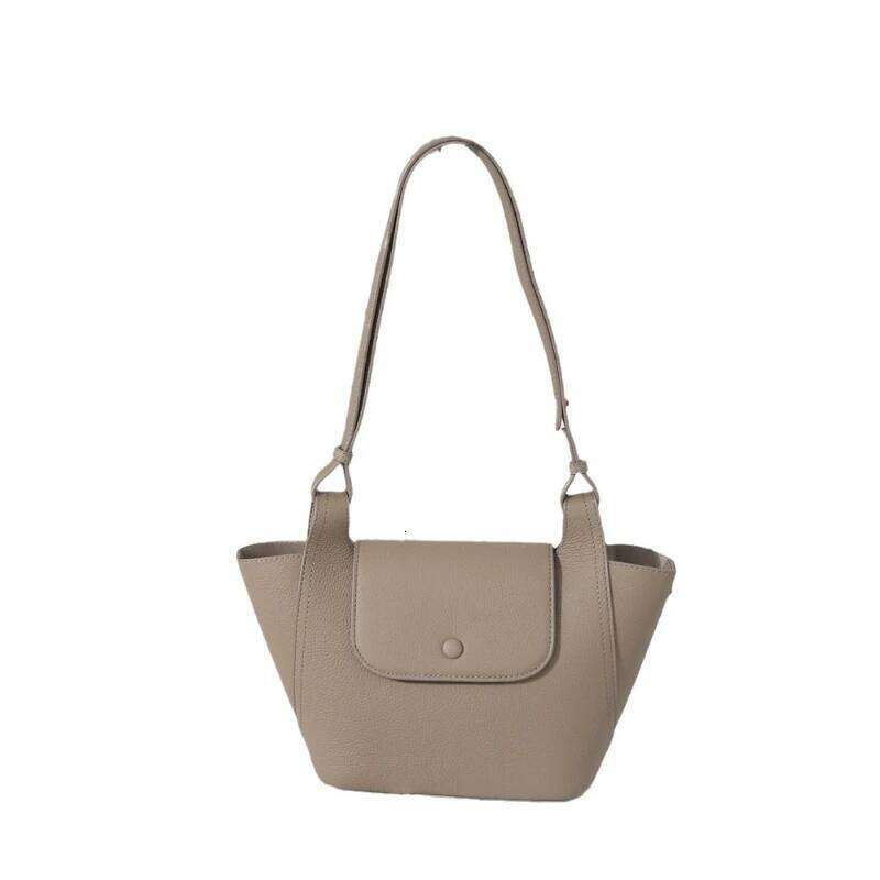 Korean Style Minimalist Large Capacity Casual Underarm Fashion PU Leather Single Shoulder Bags For Girls And Women Mdng251022