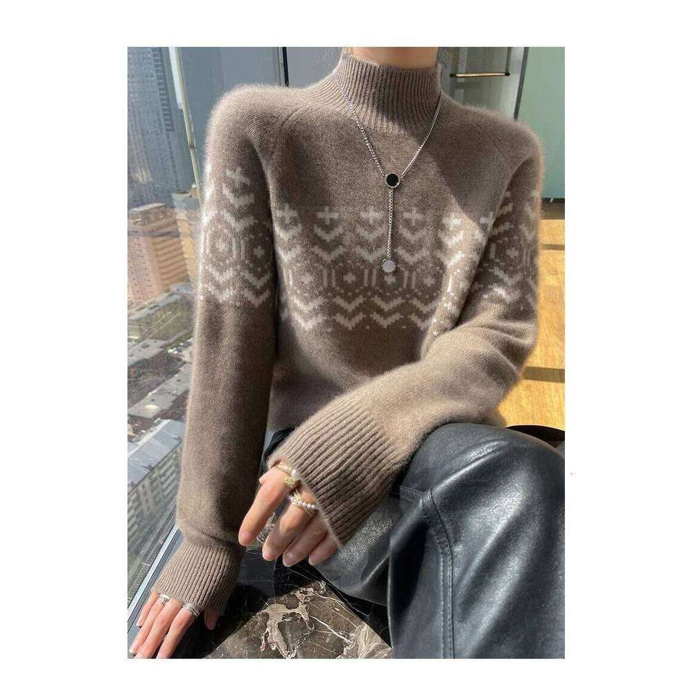 Women's 100% Pure Cashmere Jacquard Thick Knitted Loose Bottom High Neck Sweater For Autumn And Winter New Arrival 251022
