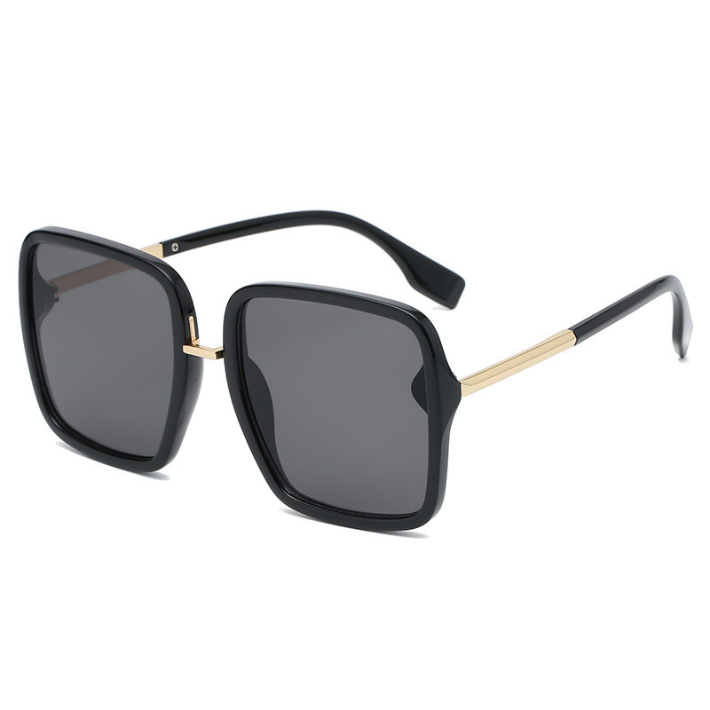 Designer Sunglasses For Men Women Polarizing Sunglasses Oversized Fashion UV400 Protection Sunglasses Luxury Polarized Goggle Pilot Alloy Frame Eyewea