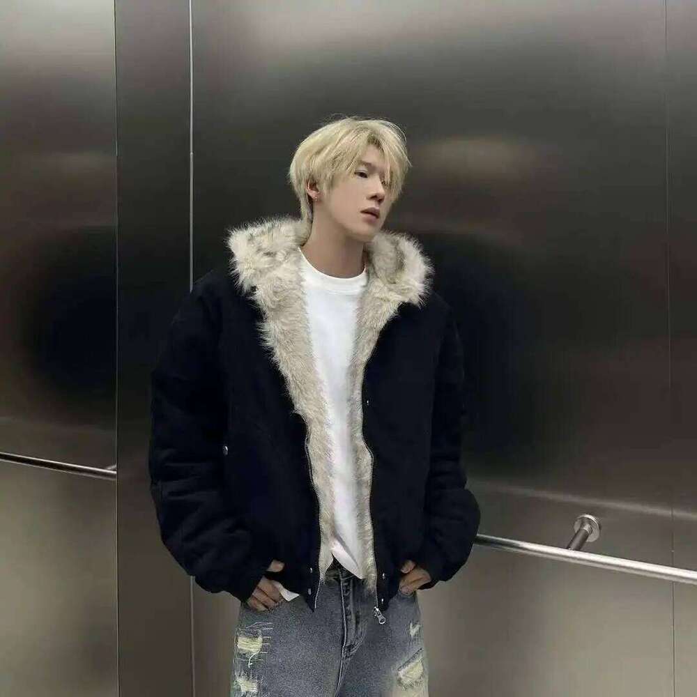 American Retro Winter Thick Woolen Collar Hooded Cotton Plush Top Men Street Hip Hop Gothic Haruku Oversize Jacket Coat