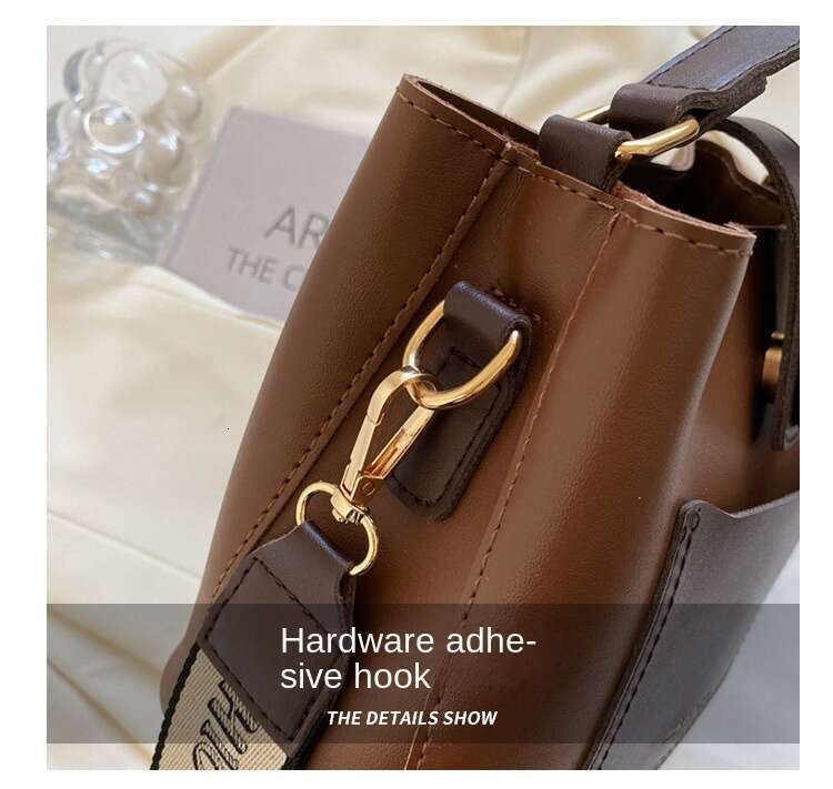 Retro bucket new tide this year's popular fashion foreign trade shoulder women's crossbody bag