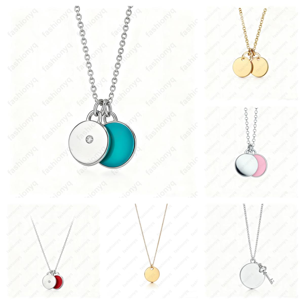 Designer Pendant Necklace Womens Love Heart Necklace Designer Jewellery Thin Chains Pendant Stainless Steel Charm anniversary Gift for Women Very Nice