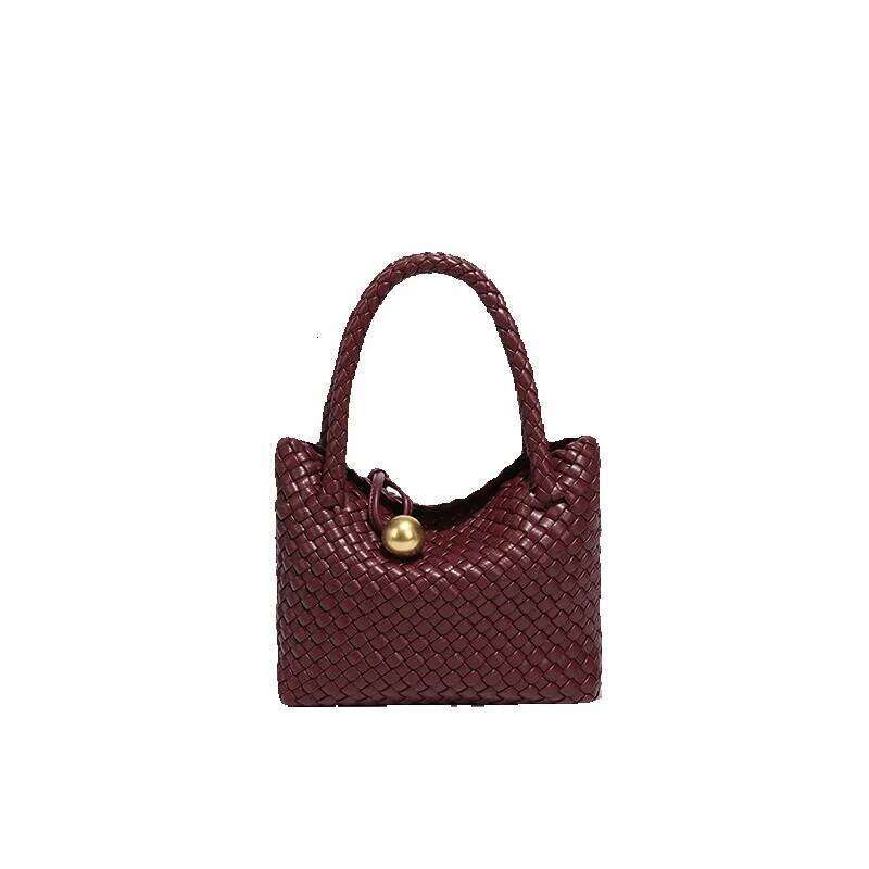 Purely Handwoven Vegetable Basket Clutch Handbag Underarm Fashion Women's Crossbody Bag Cowhide Woven Bag