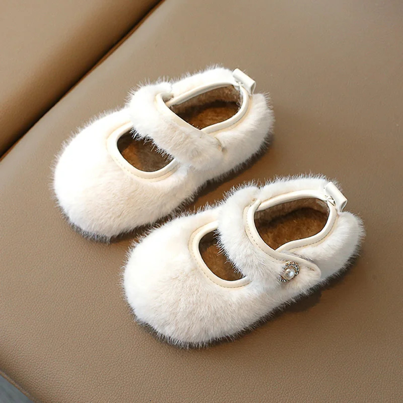 Manmade Mink Fur Ballet Flats for Baby Girls Winter Warm Loafers Kids Thick Plush Mary Jane Shoe With Rhinestone Buckles 251021