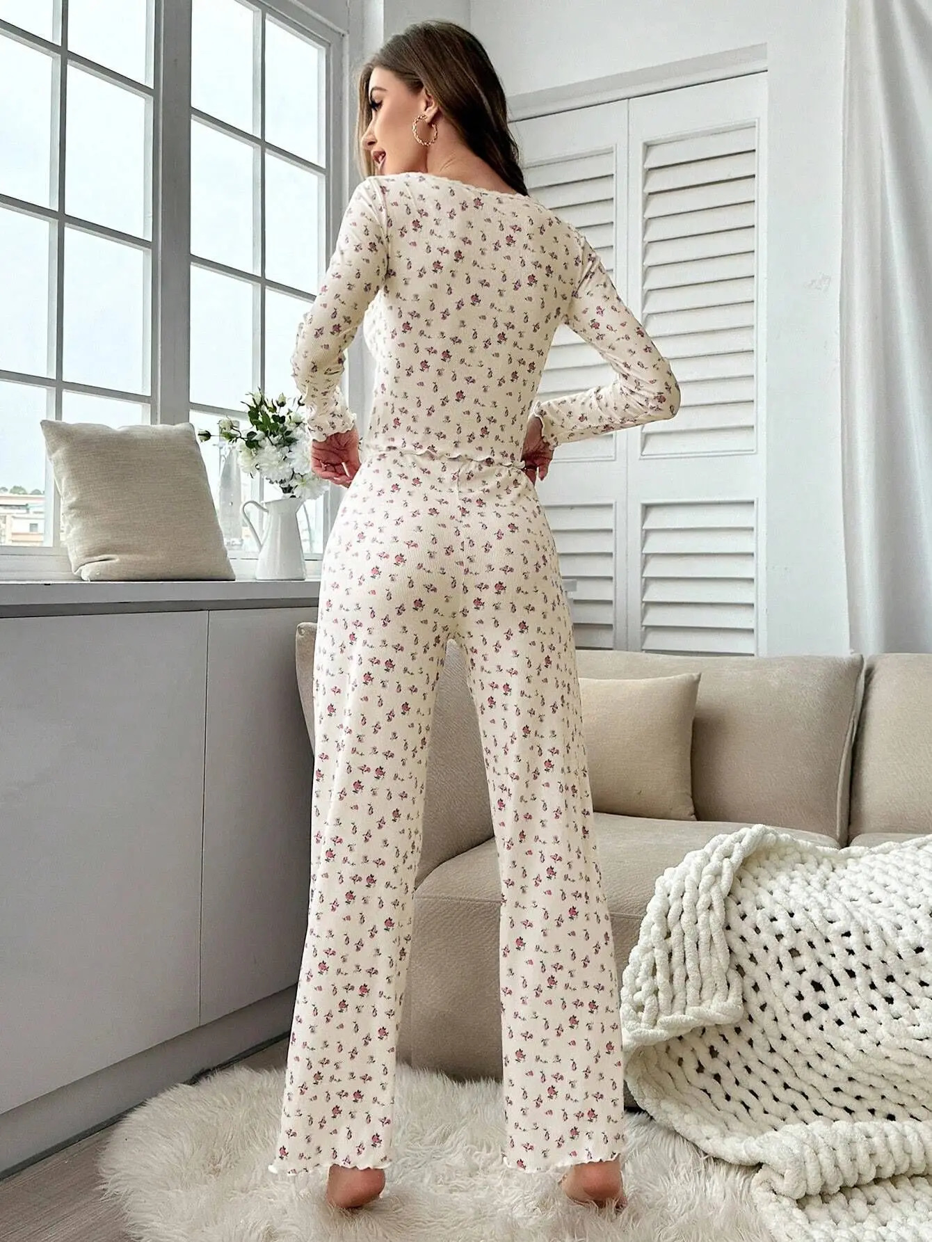 Autumn Winter Pajamas Set Women Sleepwear Floral Print Lettuce Trim Top with Long Pant Lovely Loungewear Full Sleeve Nightwear 251022