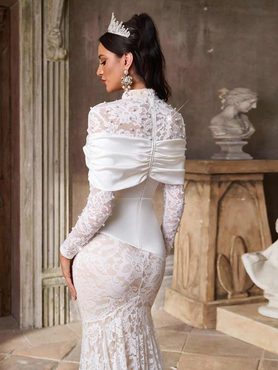 Vintage Mermaid Wedding Dress Long Sleeves High Neck Lace Pearls Bridal Gown Women Prom Dinner Party Customized