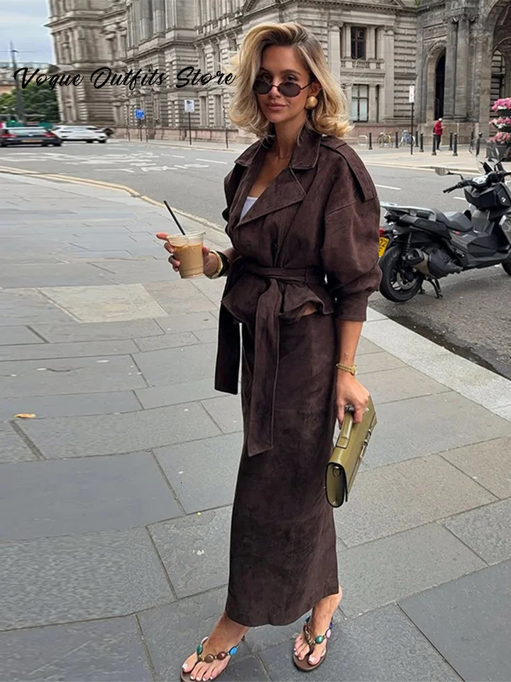 Chic Belt Brown Suede Jackets Women Loose Lapel Single Breasted Full Sleeve Jacket Autumn Lady Street Vintage Outwear 251020