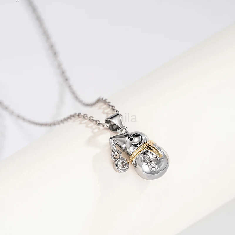 Huitan Cute Snowman Pendant Necklace for Women Silver Color Fancy Yellow Scarf Christmas Accessories Statement Jewelry Drop Ship U251022