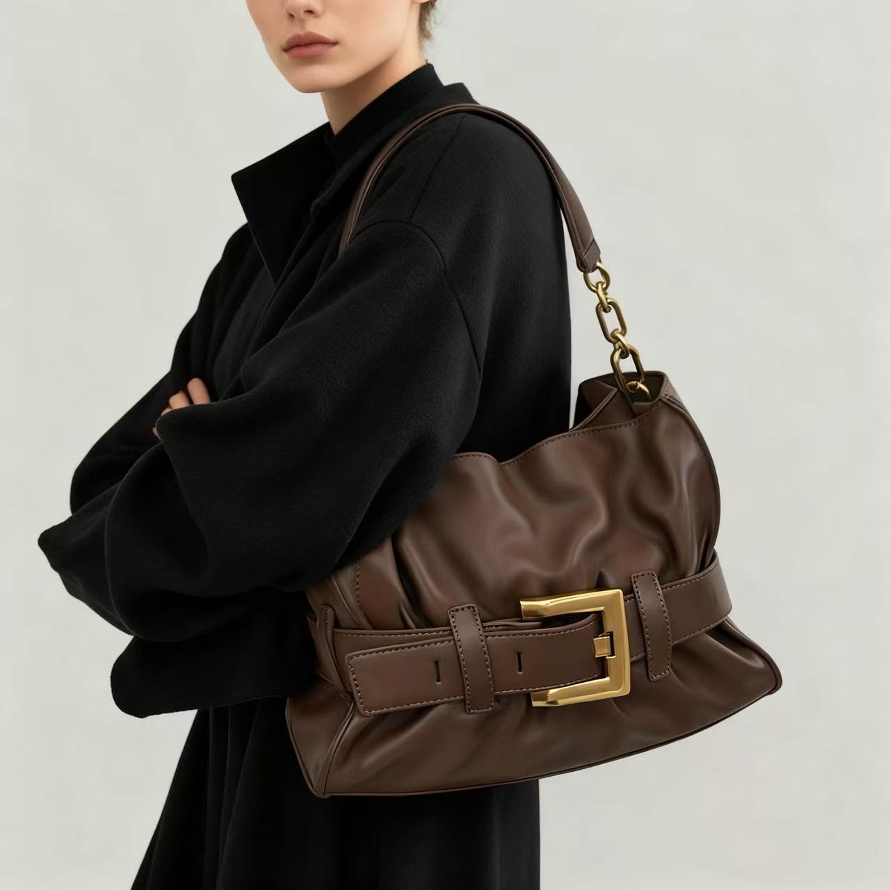 new style soft leather cloud bag high-class temperament textured pleated belt buckle large tote bag underarm crossbody bag