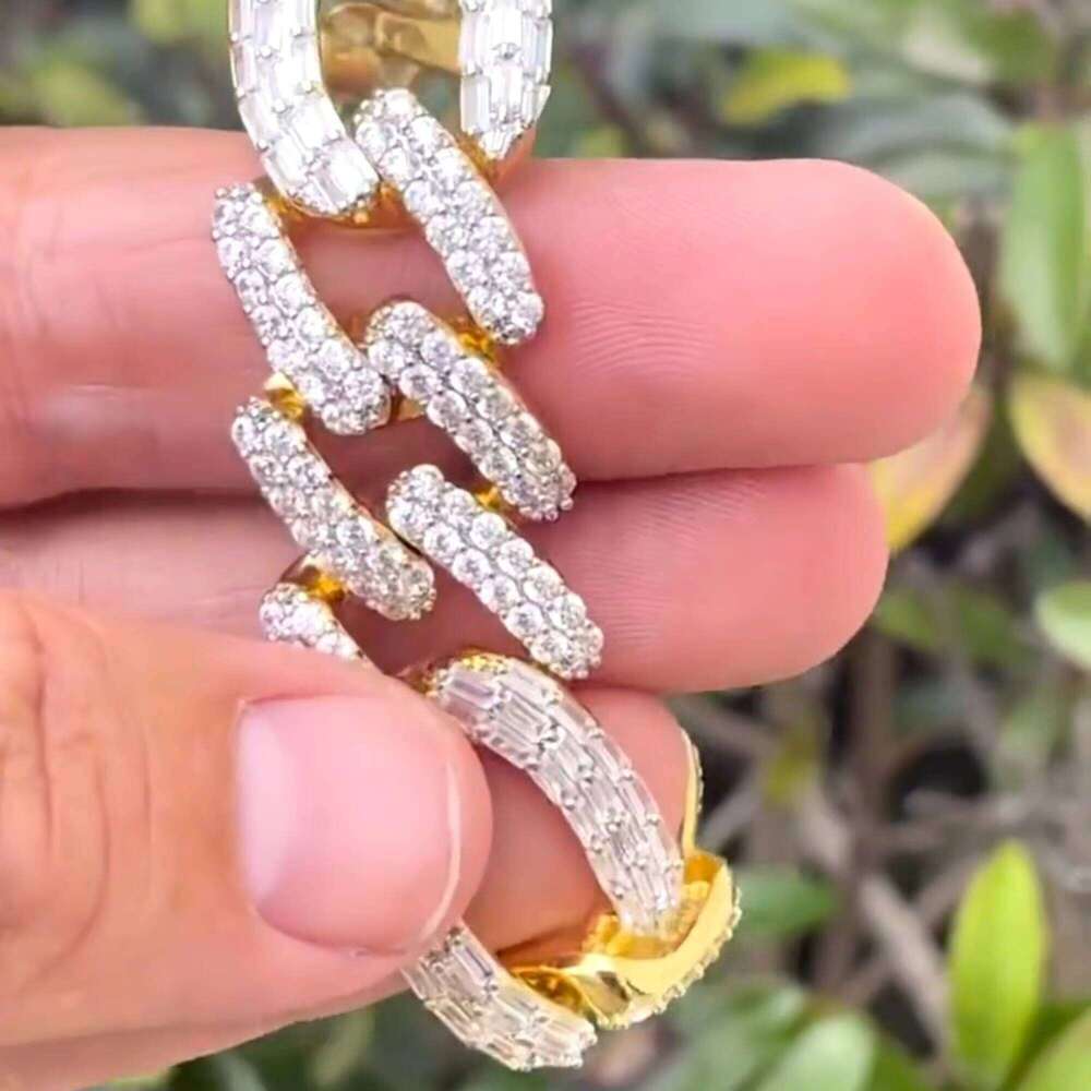 Ready to Ship Sier Ice-Cold Men's Moissanite Bracelet High-Quality 22mm Miami Cuban Chain Available