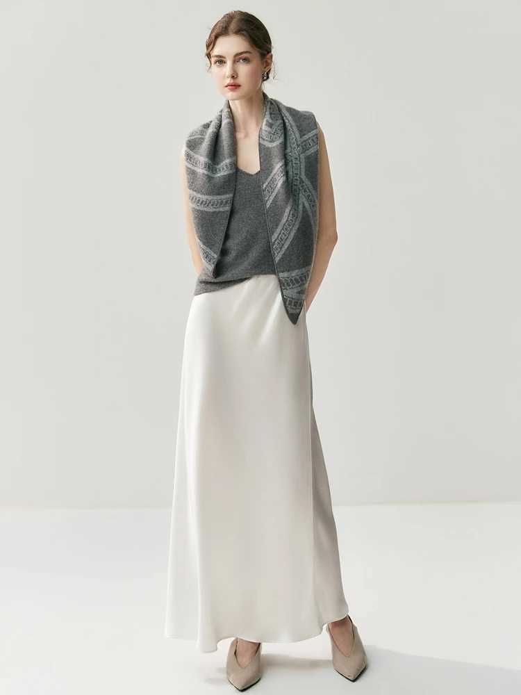 ADDONEE Autumn Winter Womens 100 Cashmere Scarf Triangle Scarf Shawls Autumn Winter Luxury Cashmere Knitwear Striped Shawls J251129