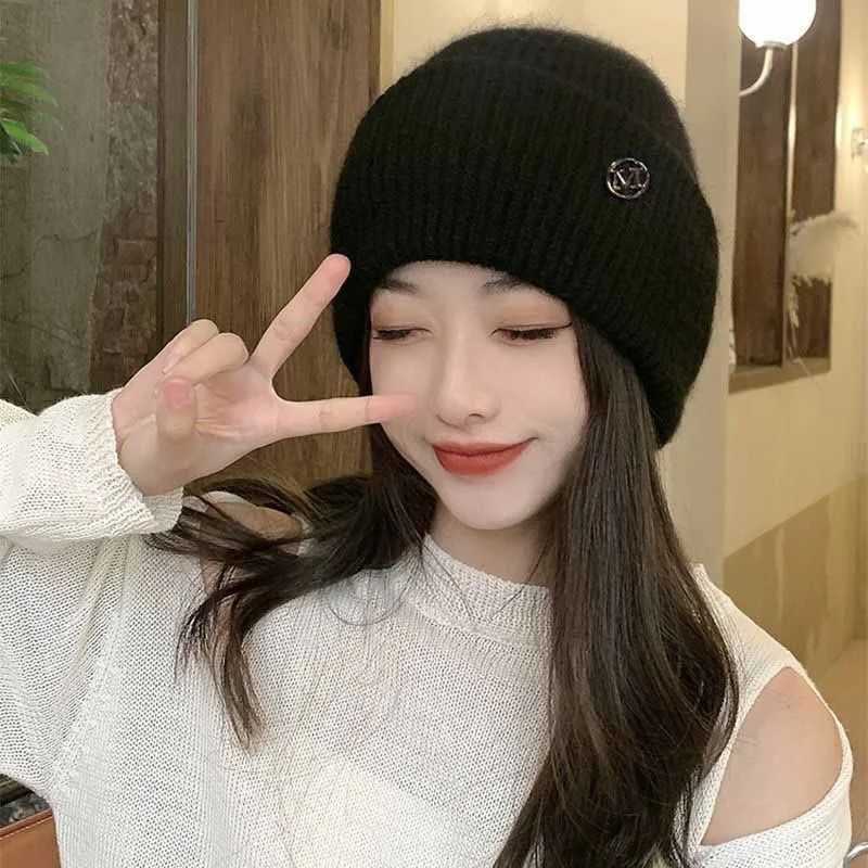 Women Winter Beanie Fleece Lined Thermal Knitted Hat for Cold Weather Outdoor Ear Warm Protection Large Head Size J251022