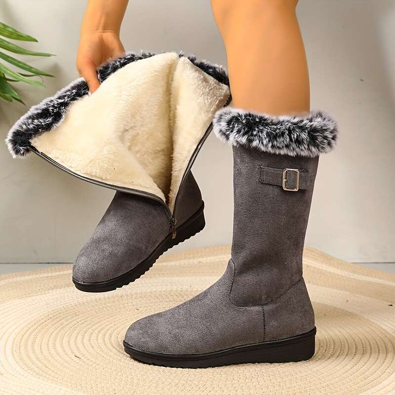 New Fashionable And Warm Long Boots, Available In 3 Colors.