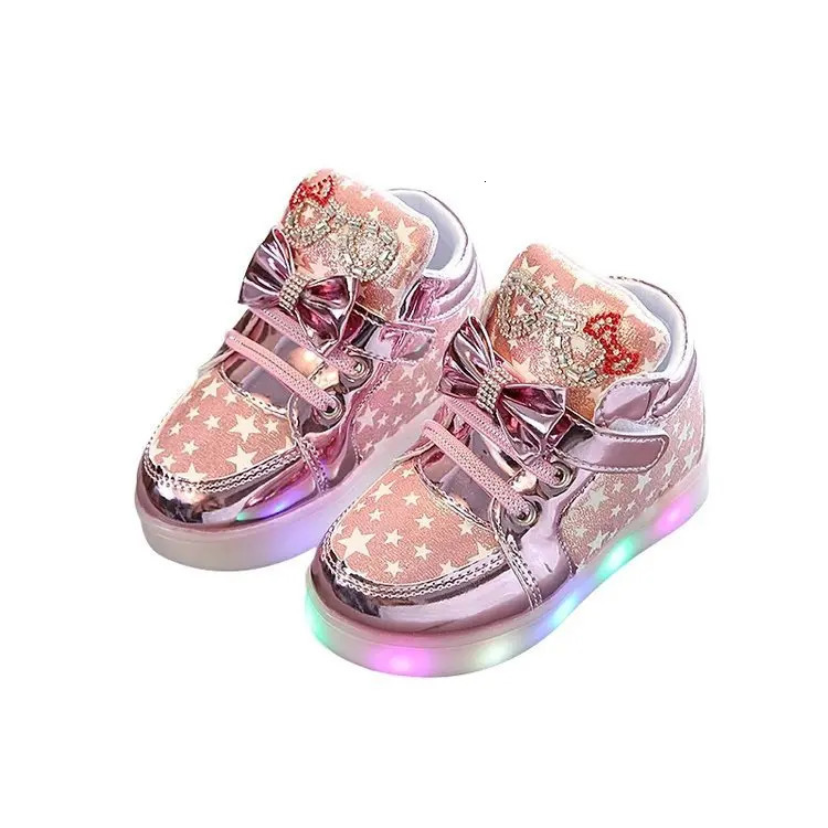 Kids LED Sneakers Girls Flash Lightup Board Shoes Spring And Autumn Childrens Luminous Glowing Light 251022
