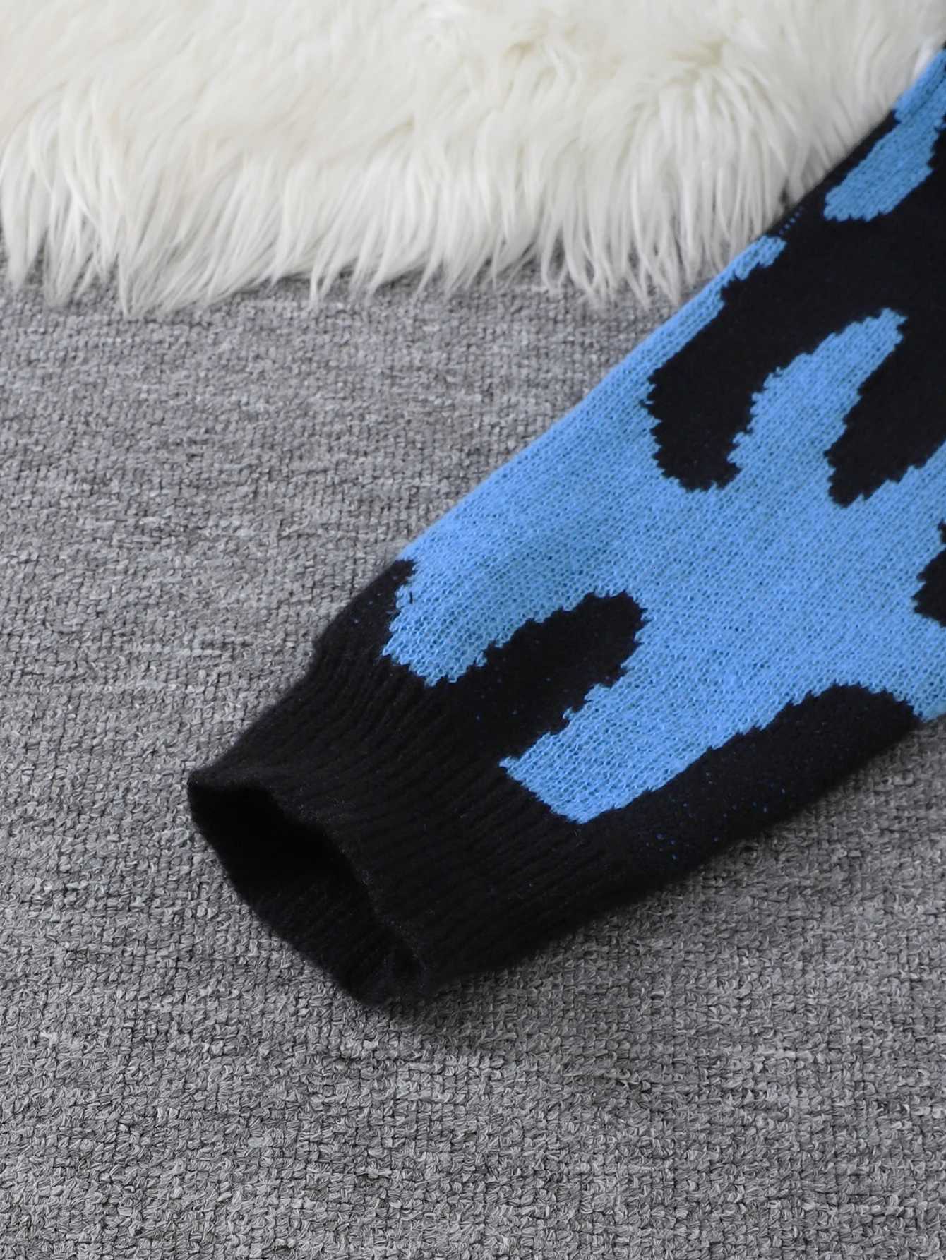 New Popular Fire Pattern Pullover Ripped Sweater Casual Round Neck Knitted Mens Gift PulloverXJ251022