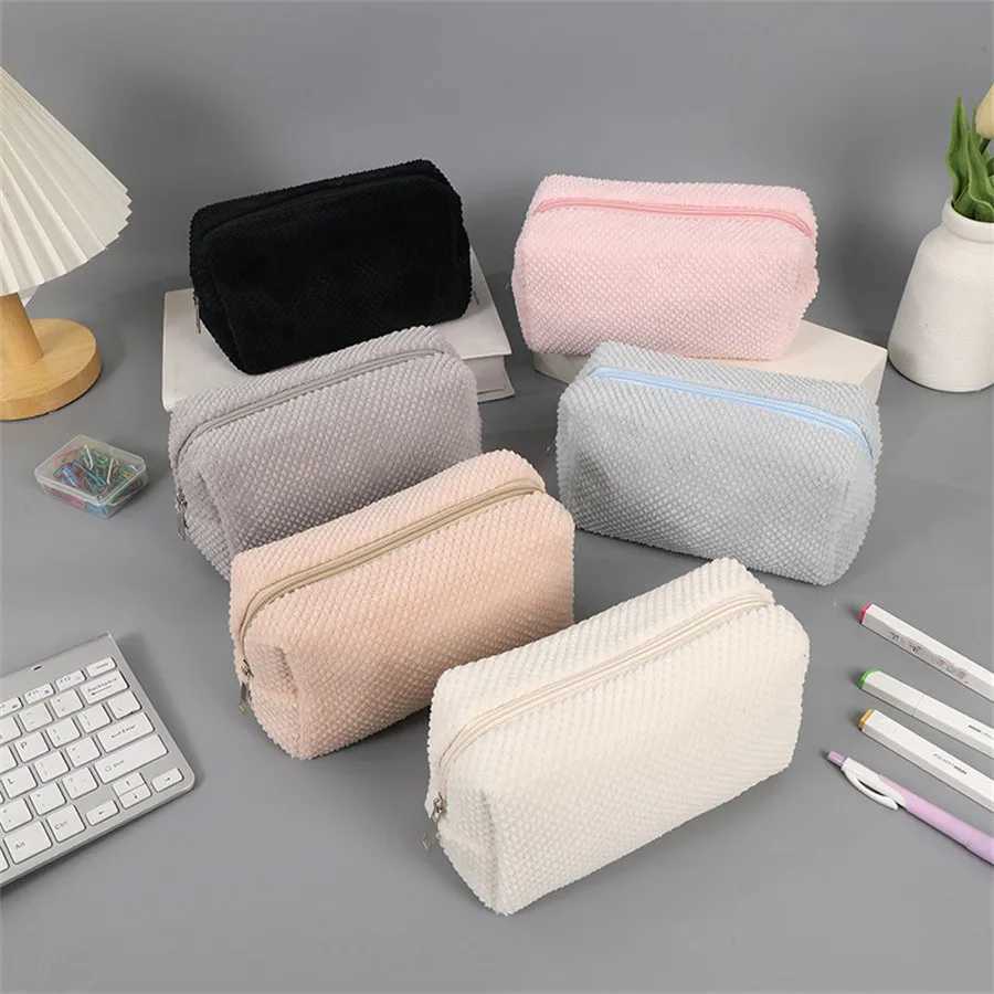 Solid Plush Cosmetic Lipstick Storage Bag Pencil Case Women Girls Makeup Handbags Travel Organizer Pouch Pen Bags Toiletry KitW251021
