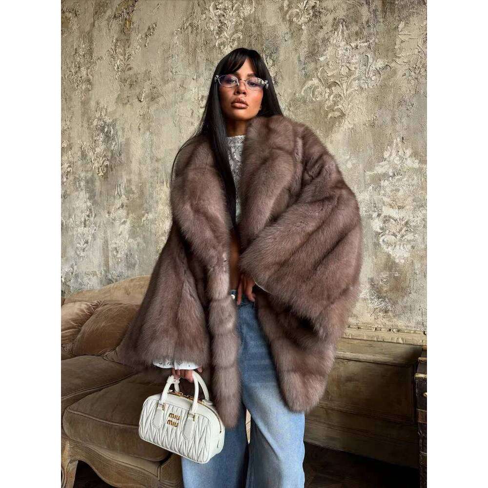 Women's 2025 Elegant Fake Fur Jacket Fashion Winter New Bell Lapel Long Sleeve Coat Daily High Street Lady Outwear