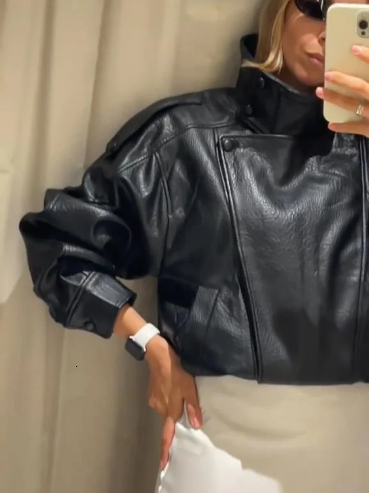 Fashion Black Leather Jacket Women Clothing Autumn Winter Loose Casual Coat PU Motorcycle Tops 251021