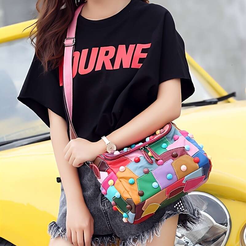 1Pc Geometric Pattern Handbag - Detachable Shoulder Strap, Zipper Closure, Polyester Lining, Multi-Functional Spacious Messenger Bag With Random Patch