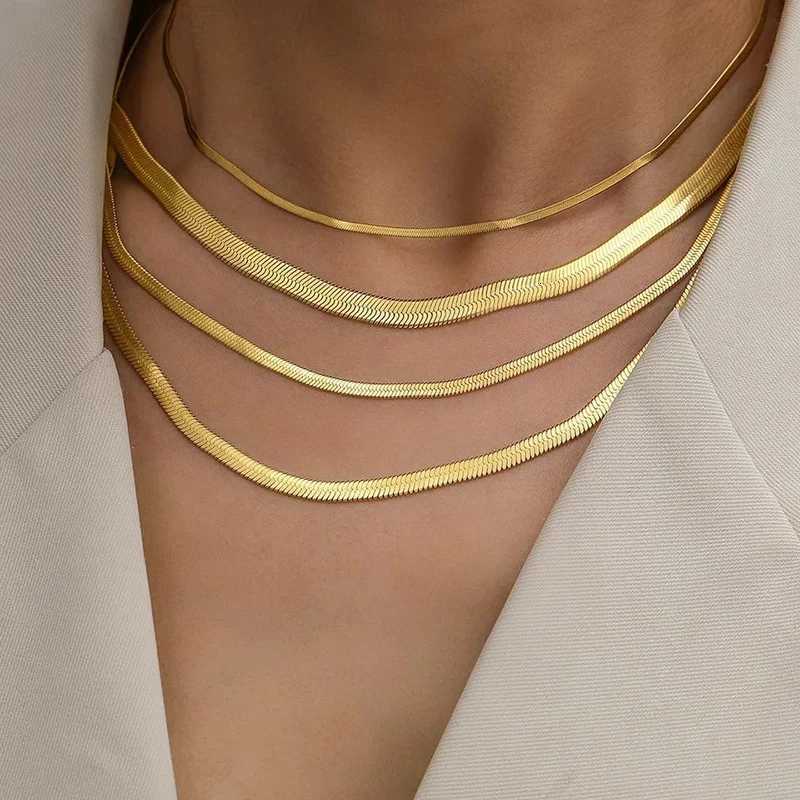 Hot Classic Unisex Flat Snake Chain Choker Necklace For Women Stainless Steel Herringbone Gold Silver Color Fashion Jewelry Gift V251022