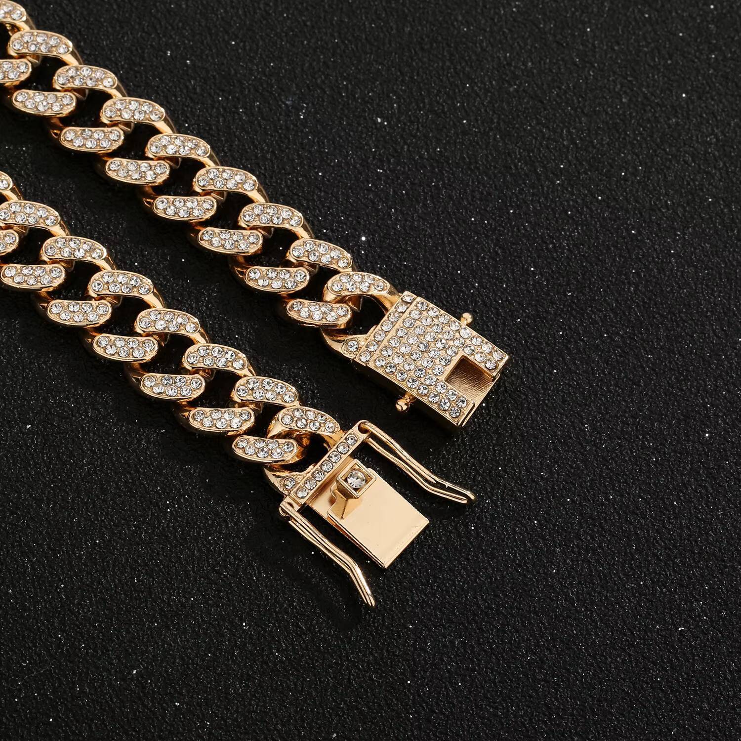 High Quality Cuban Hip Hop Jewelry VVS Moissanite Ice Out Cuban Chain Necklace Men Women Fashion Jewelry Suitable for Party