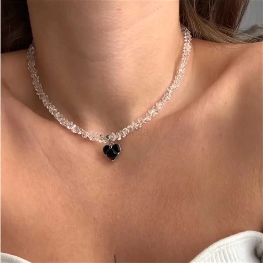 Fashion Vintage Tassels Zircon Heart Pendant Necklace For Women Female Boho Geometric Baroque Transparent Crystal Chain Jewelry U251022